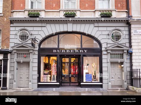 burberry london stores